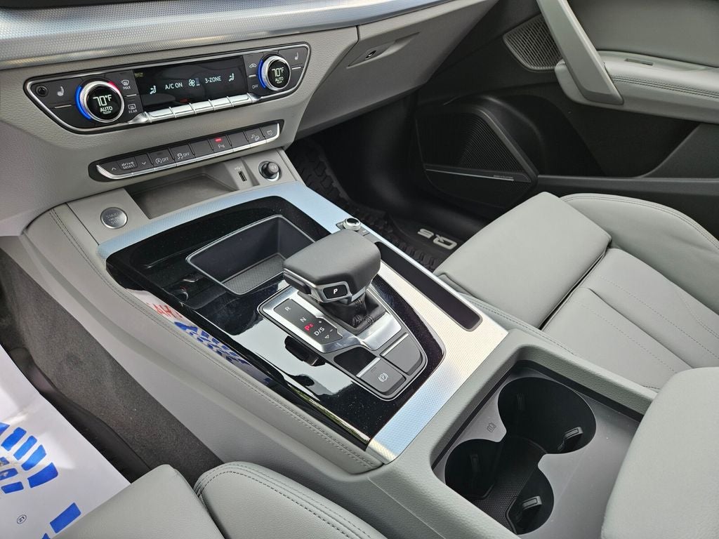 2024 Audi Q5 45 S line Premium quattro