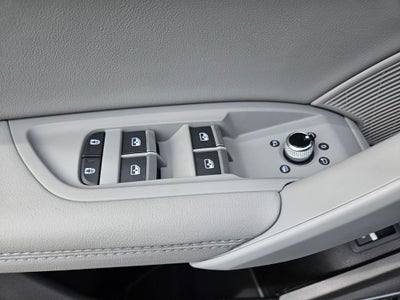 2024 Audi Q5 45 S line Premium quattro