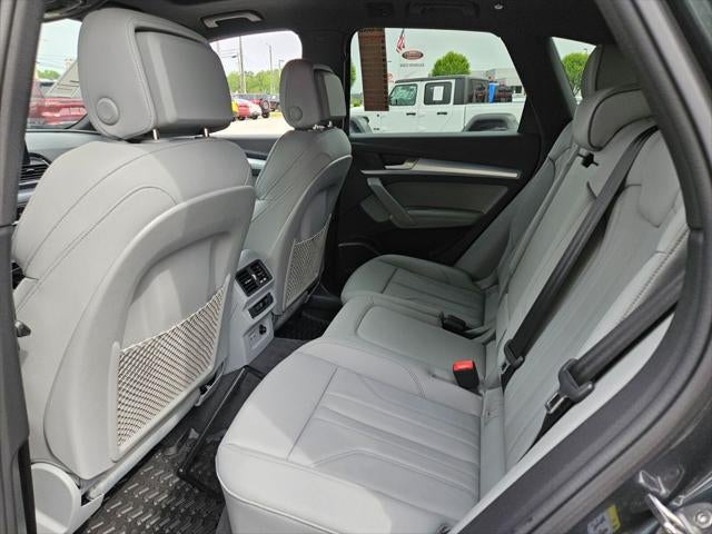 2024 Audi Q5 45 S line Premium quattro