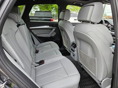 2024 Audi Q5 45 S line Premium quattro