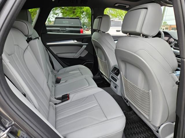 2024 Audi Q5 45 S line Premium quattro