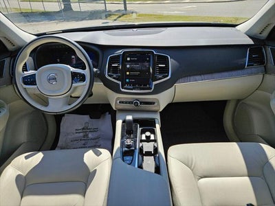 2024 Volvo XC90 B6 Plus Bright Theme