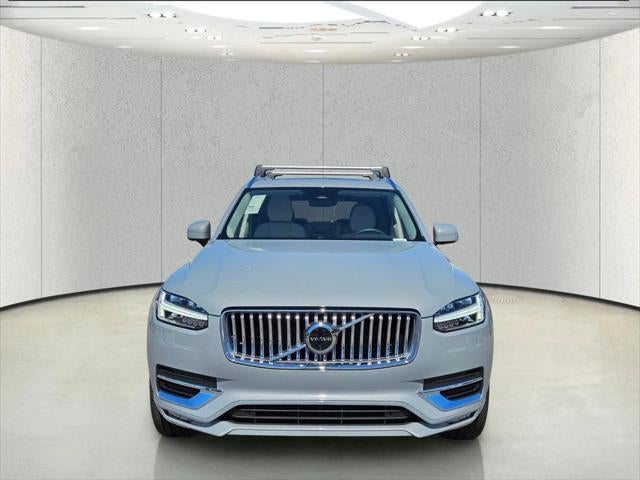 2024 Volvo XC90 B6 Plus Bright Theme