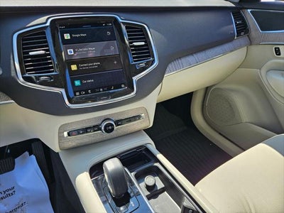 2024 Volvo XC90 B6 Plus Bright Theme