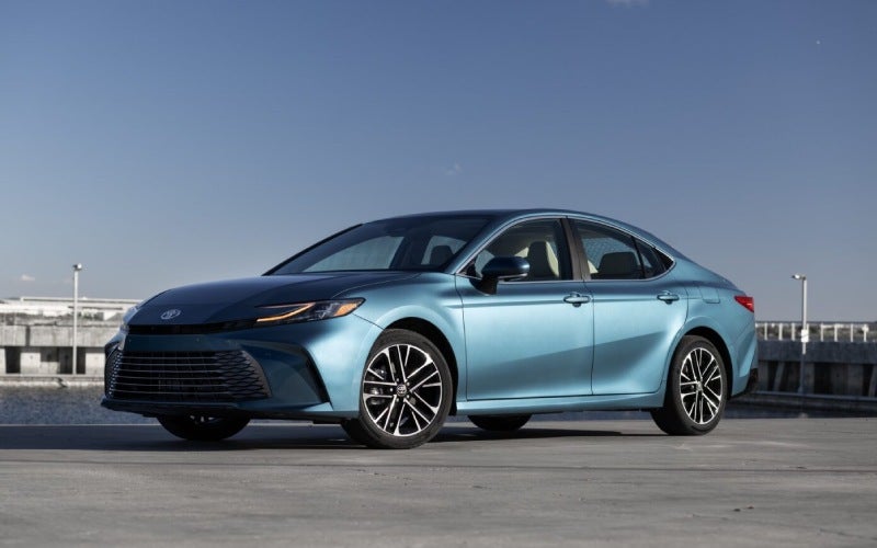 2026toyotacamry-exterior-02