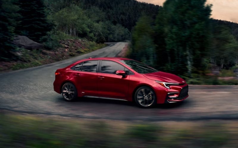 2026toyotacorolla-exterior-03